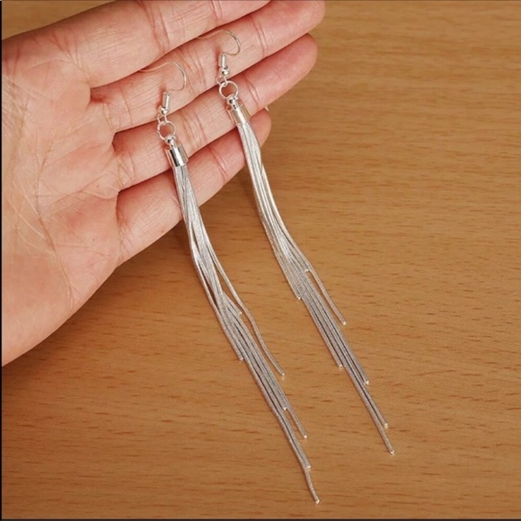 LONG DANGLE DROP SILVER EARRINGS - Picture 6 of 6